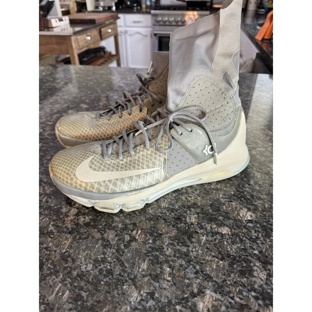 Nike KD‎ 8 Elite Wolf Gray Mens Size 11.5 Basketball Athletic Shoes Sneakers